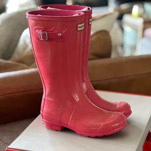 Original big kids Hunter rain boots size 4 girl. Glitter pink. Good condition!